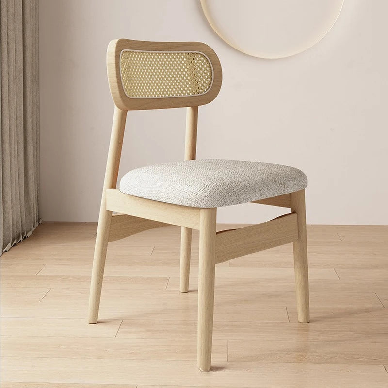 Simple and modern solid wood dining chair, leather or cloth seat