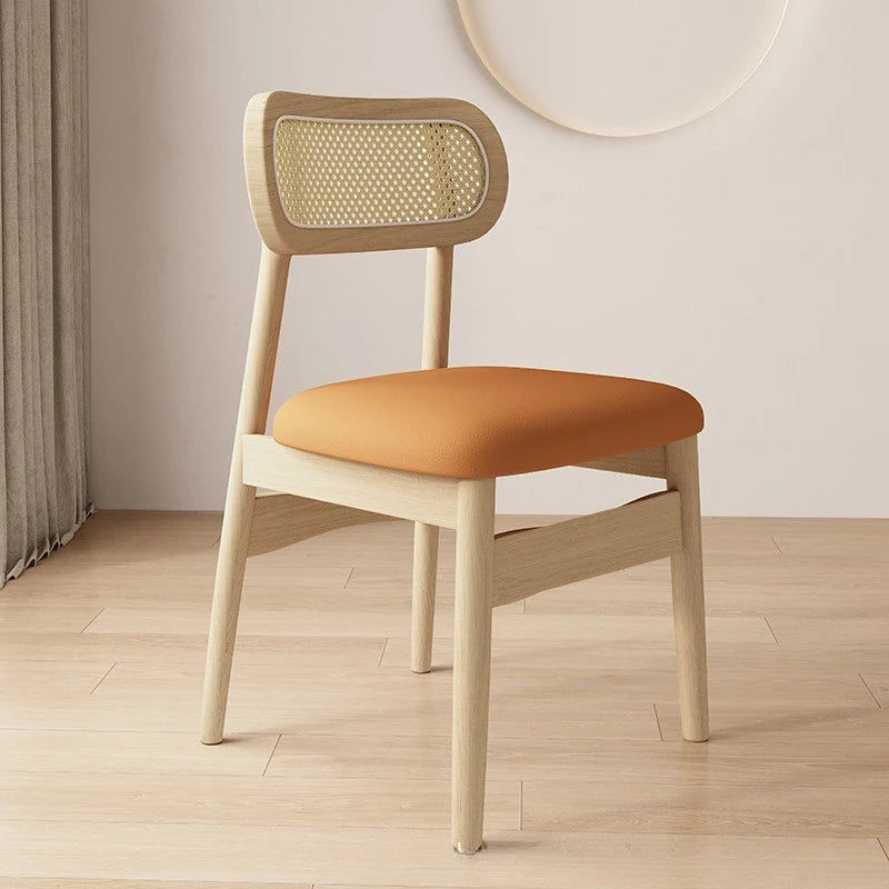 Simple and modern solid wood dining chair, leather or cloth seat