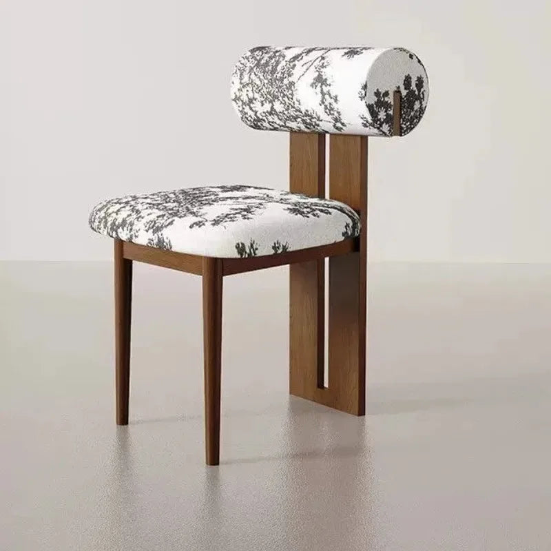 Nordic Light Luxury Solid Wood Dining Chair