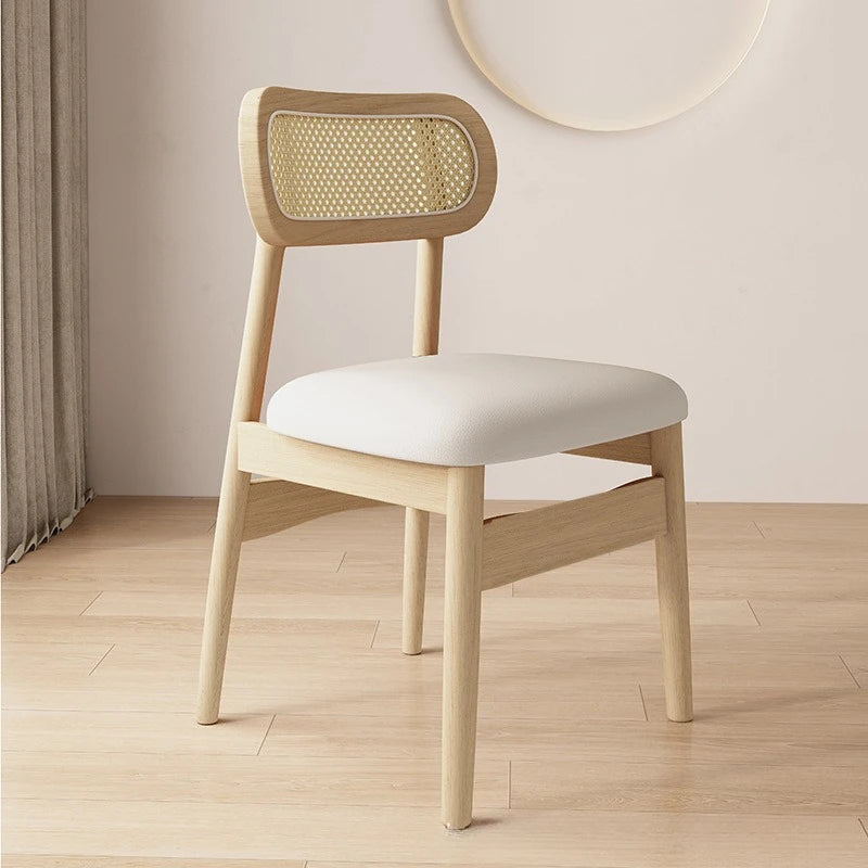 Simple and modern solid wood dining chair, leather or cloth seat