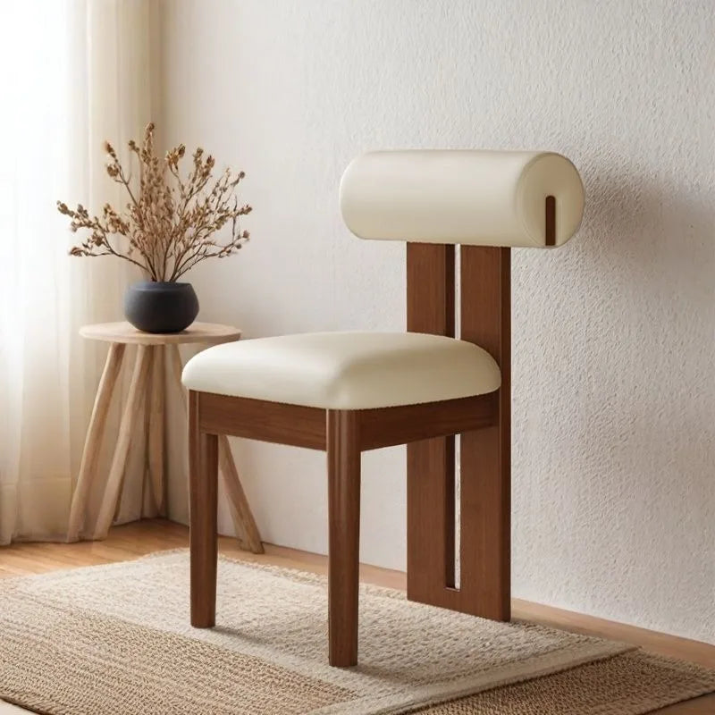 Nordic Light Luxury Solid Wood Dining Chair
